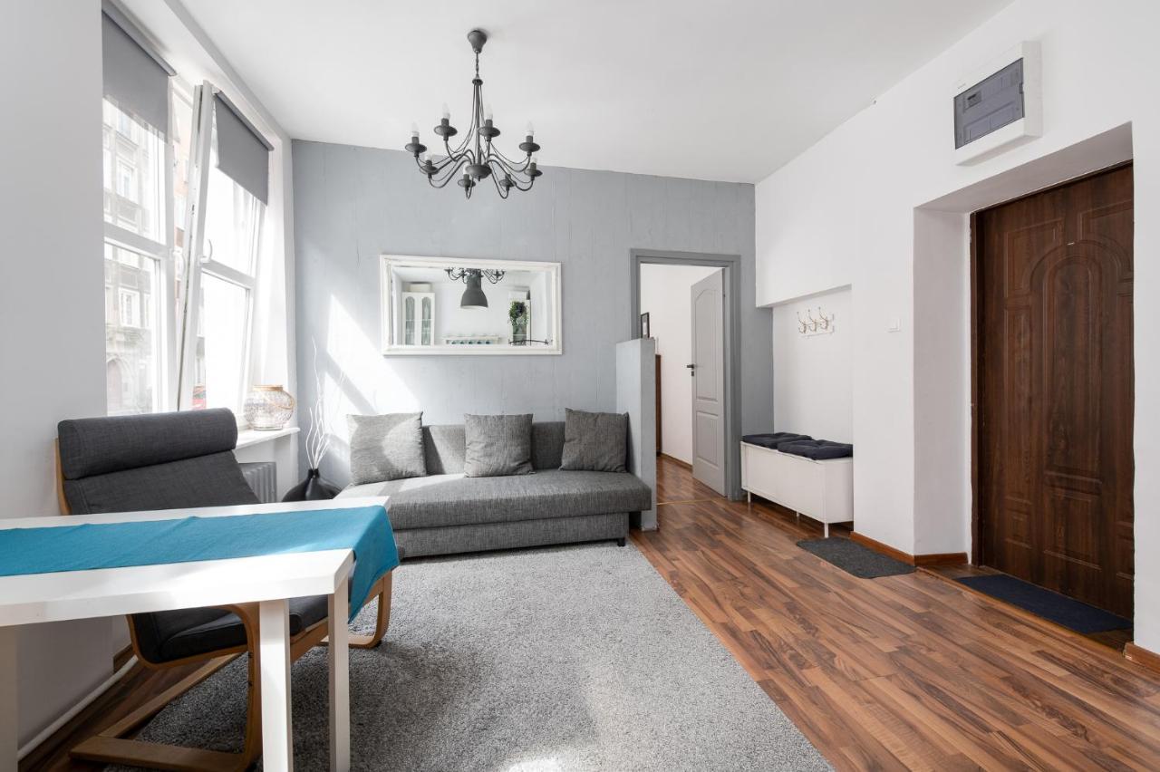 Piano Apartment w sercu Starego Miasta Gdańsk Zewnętrze zdjęcie